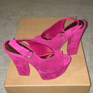 Jessica Simpson Open-Toe/Platform Pumps